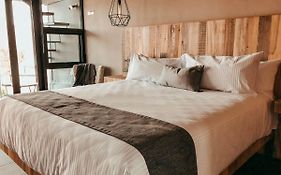 Hotel Partana